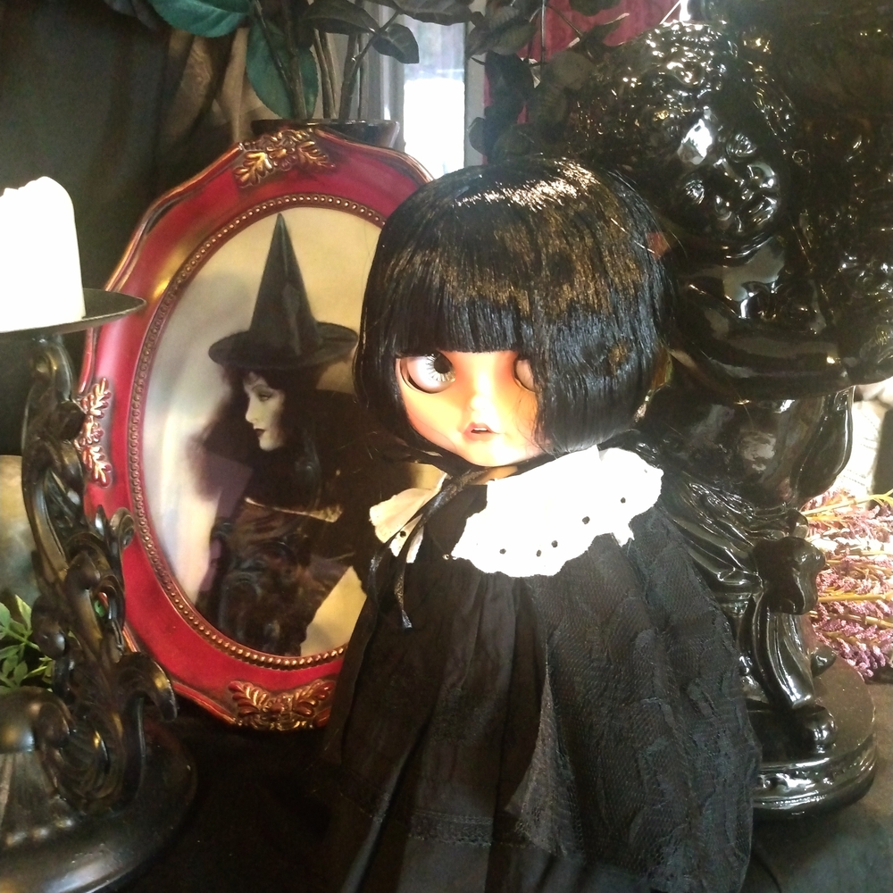 Blythe Doll Goth Cape